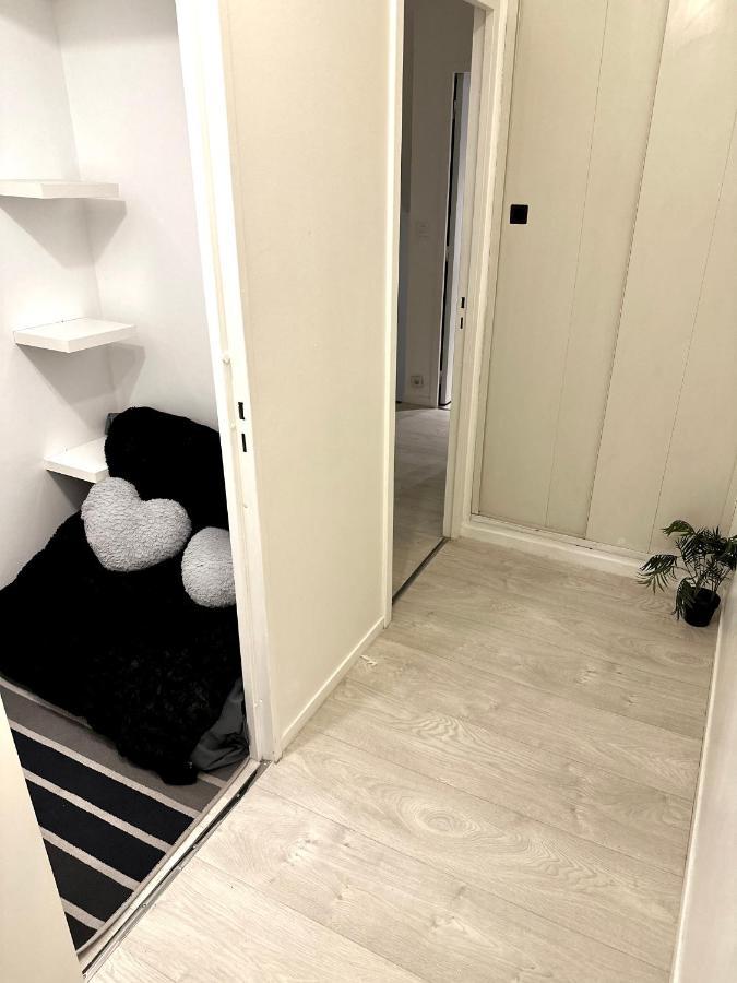 Jolie Appartement Duplex 2 Min Gare-Disney Et Paris 15 Min Noisy-le-Grand Bagian luar foto