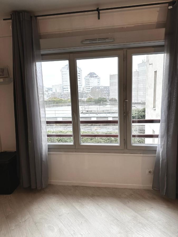 Jolie Appartement Duplex 2 Min Gare-Disney Et Paris 15 Min Noisy-le-Grand Bagian luar foto