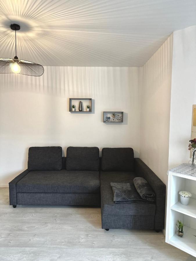 Jolie Appartement Duplex 2 Min Gare-Disney Et Paris 15 Min Noisy-le-Grand Bagian luar foto
