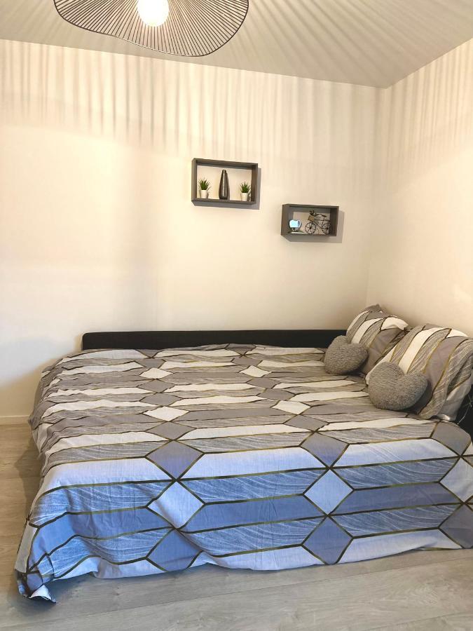 Jolie Appartement Duplex 2 Min Gare-Disney Et Paris 15 Min Noisy-le-Grand Bagian luar foto